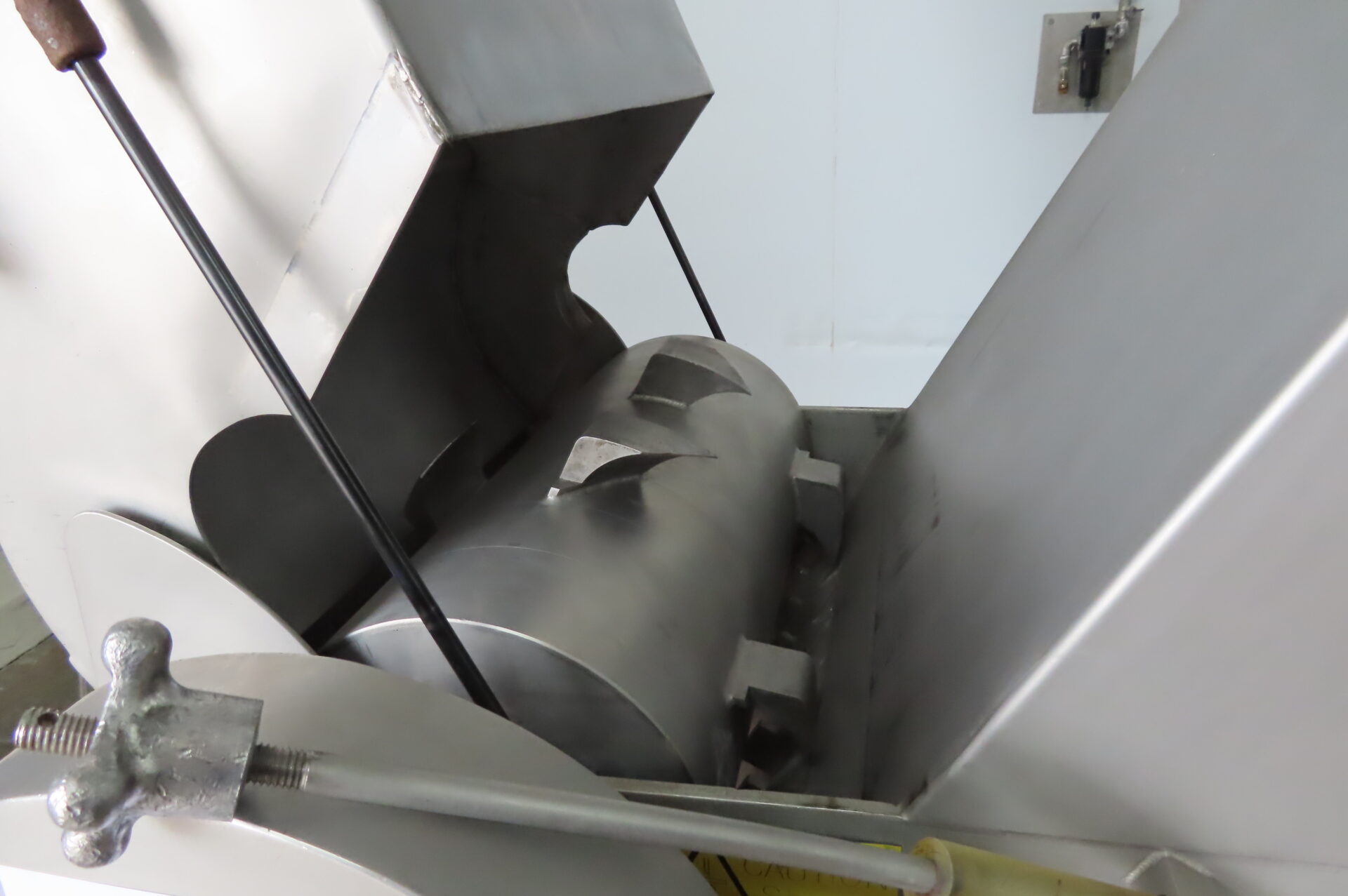 Reiser Rotoclaw II Frozen Block Breaker - Image 5