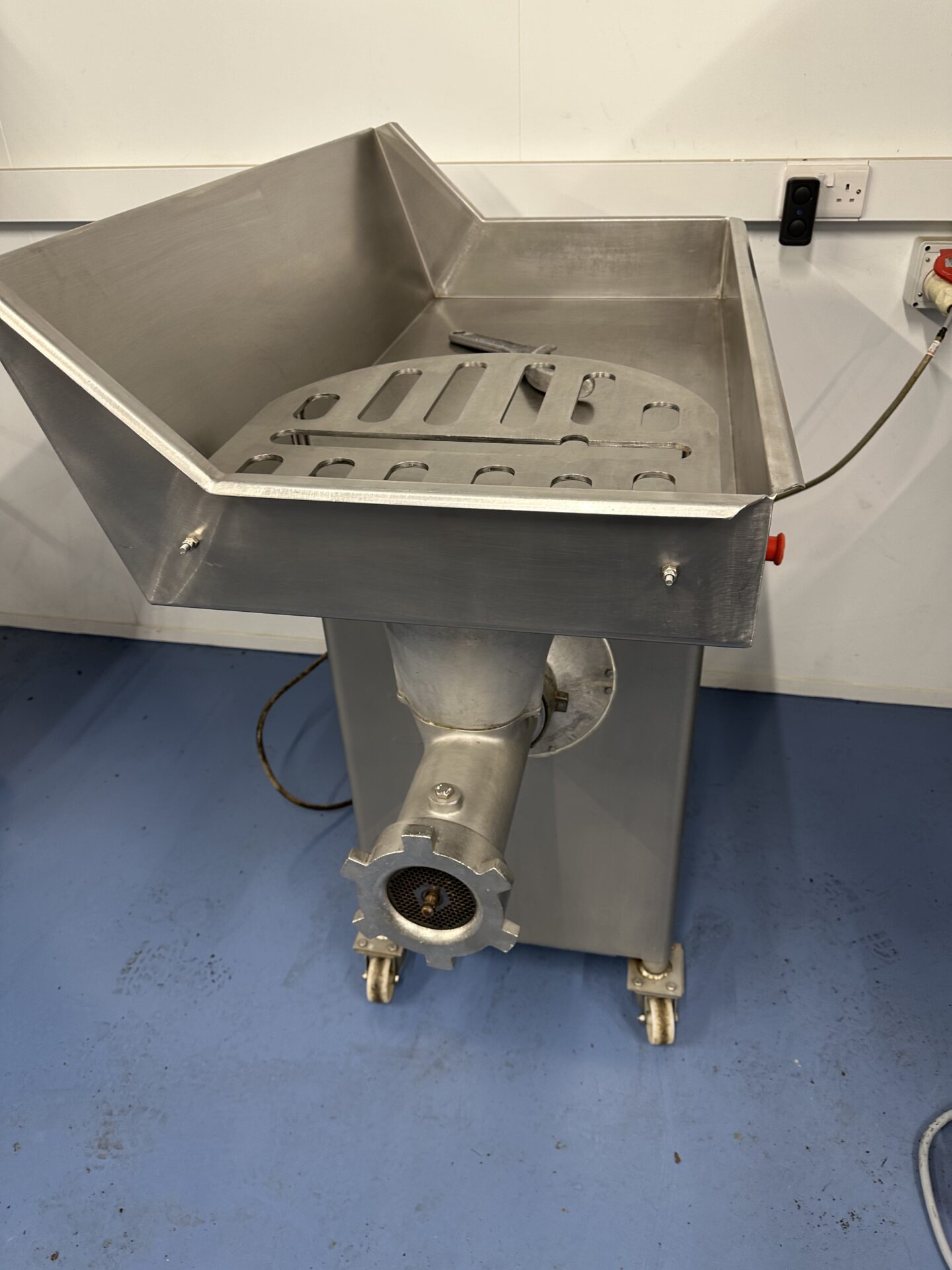 Butcher boy mincer - Image 3