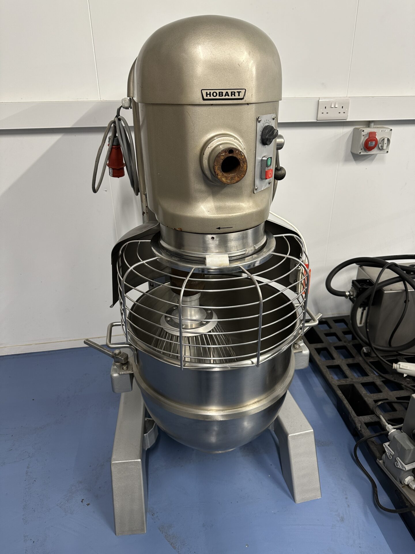 Hobart 60 Quart - Image 4