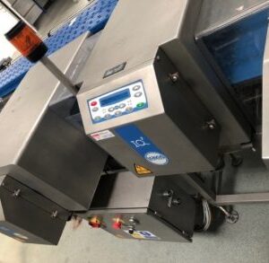 Loma IQ2 Twin Head Metal Detector