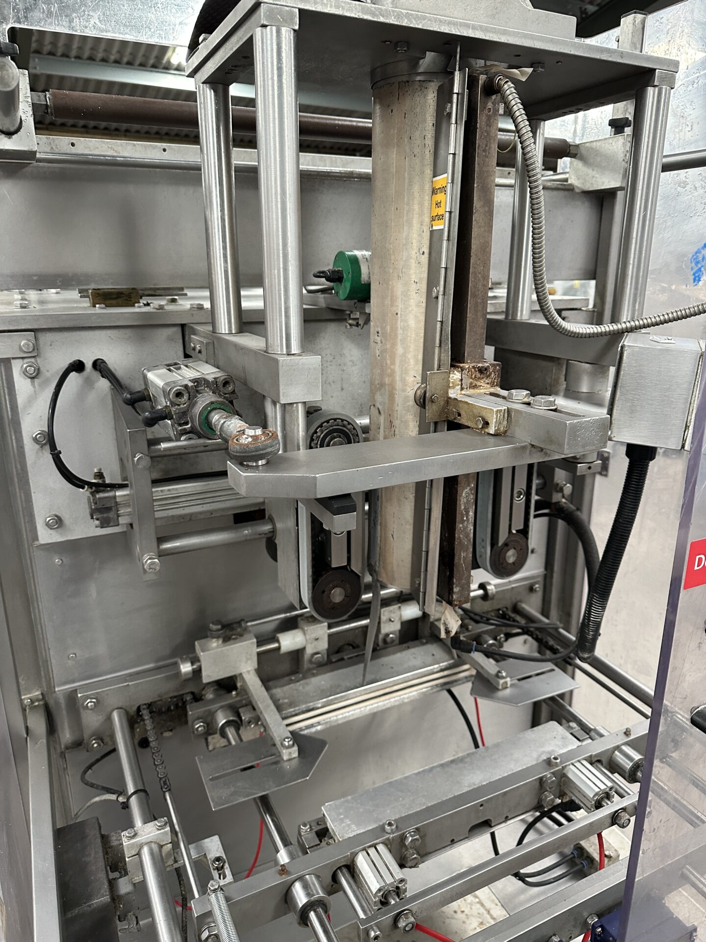 Gainsborough Vertical Form Fill and Seal - Image 3