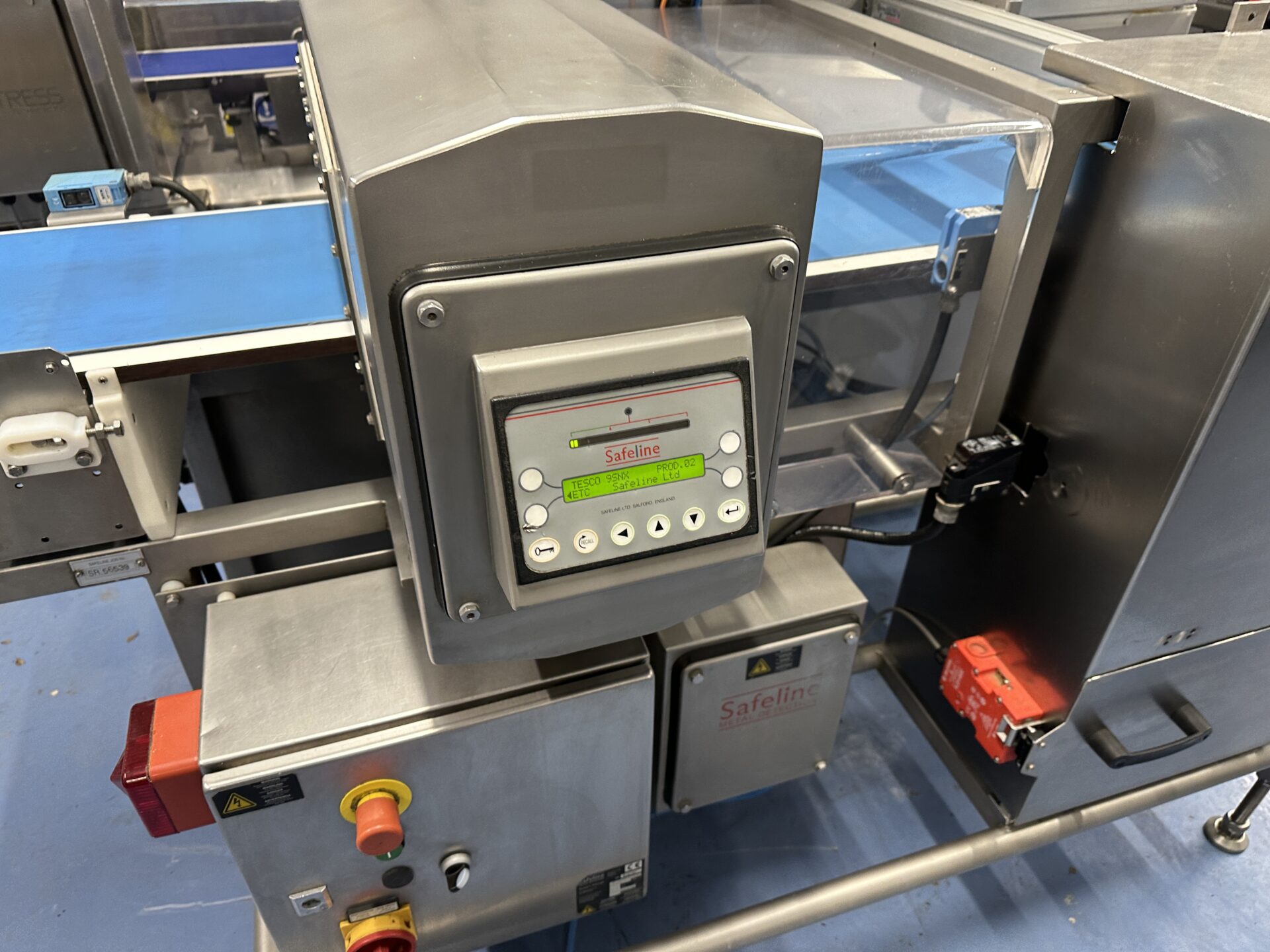 Safeline metal detector - Image 3