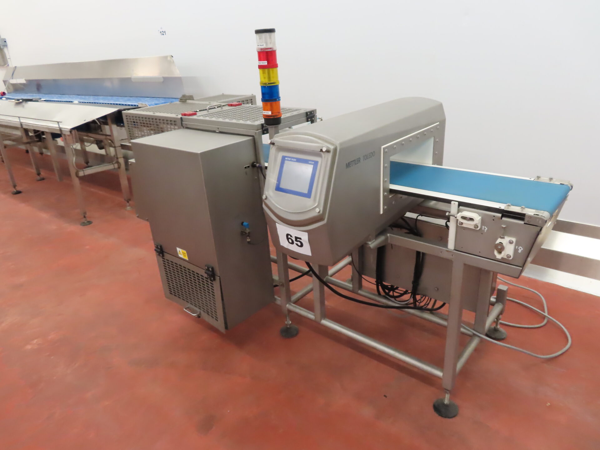 Safeline Metal Detector