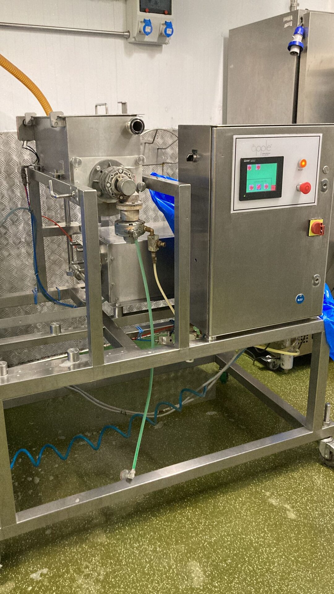 ILAPAK SAUCE BAGGING LINE with APPLE DEPOSITOR - Image 5