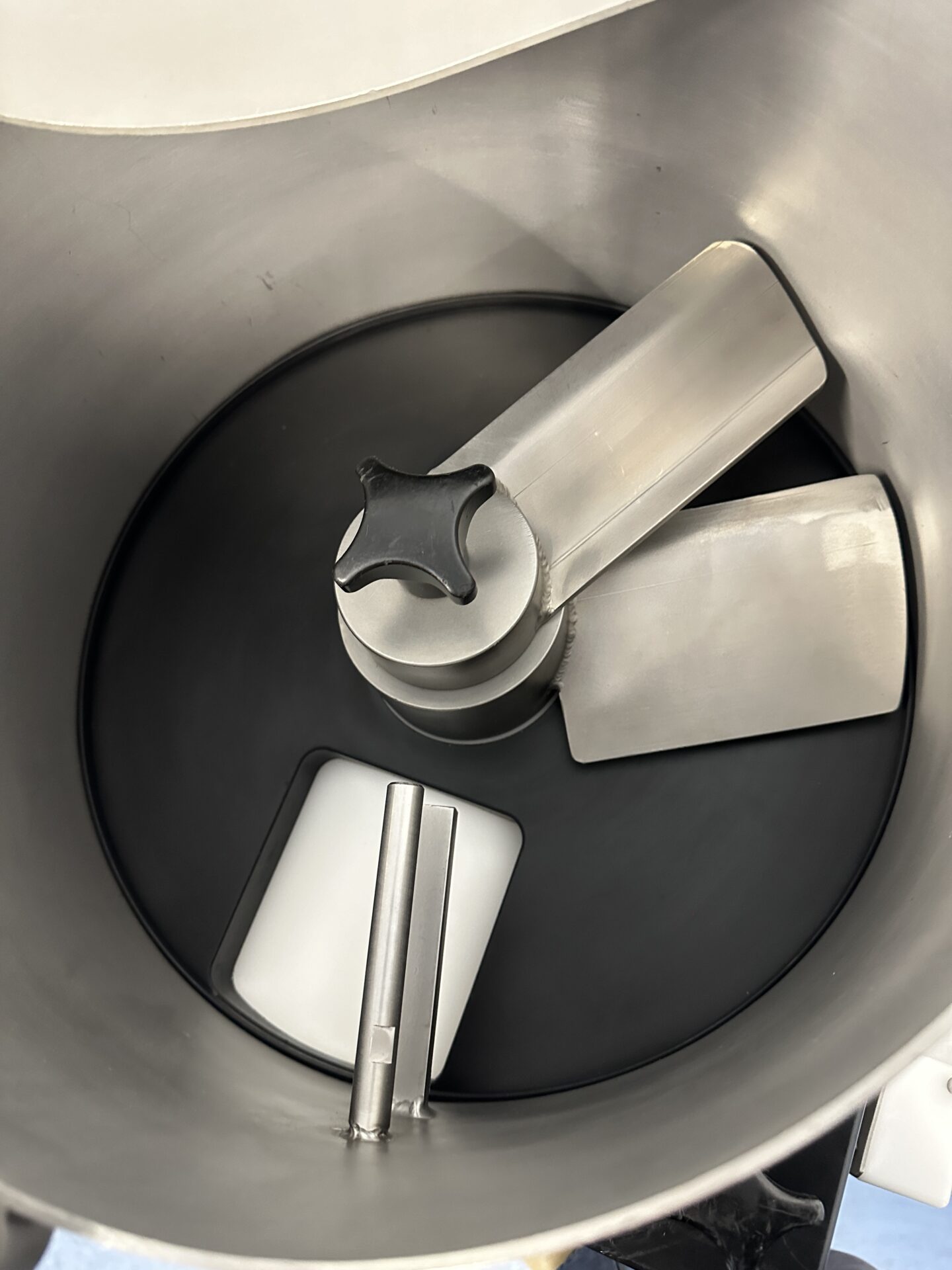 FORMATIC BURGER MACHINE R2200 - Image 7