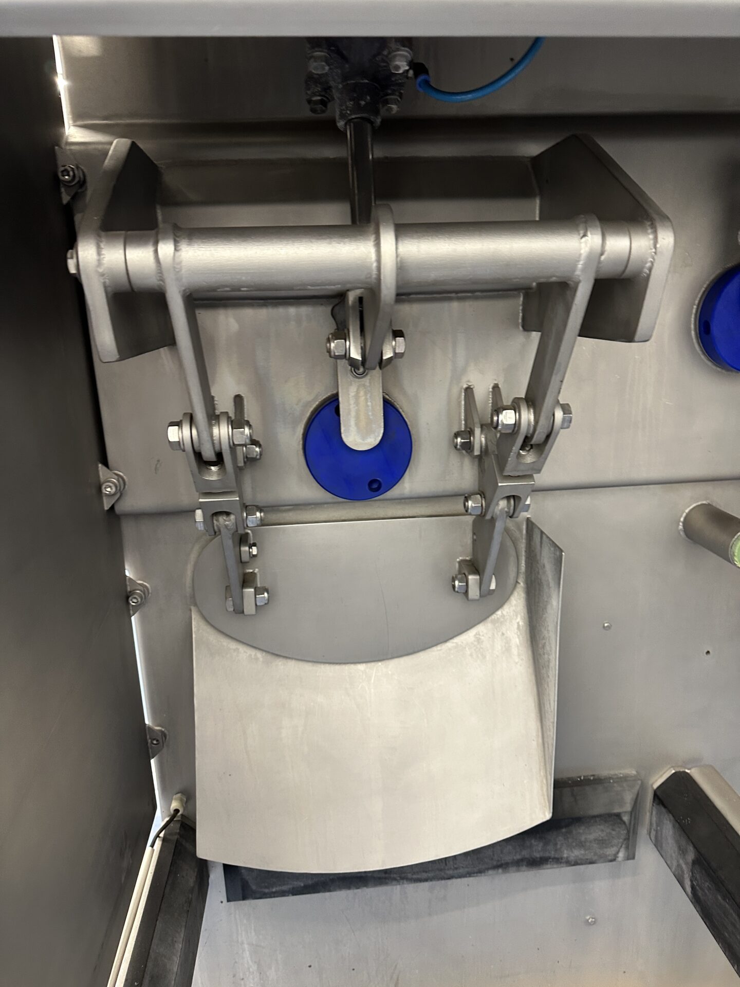 Wolfking paddle mixer - Image 8